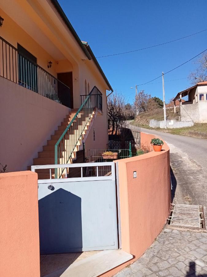 Alojamento Local - Casa Amarela Alvaiazere Exterior photo