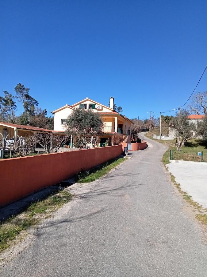 Alojamento Local - Casa Amarela Alvaiazere Exterior photo